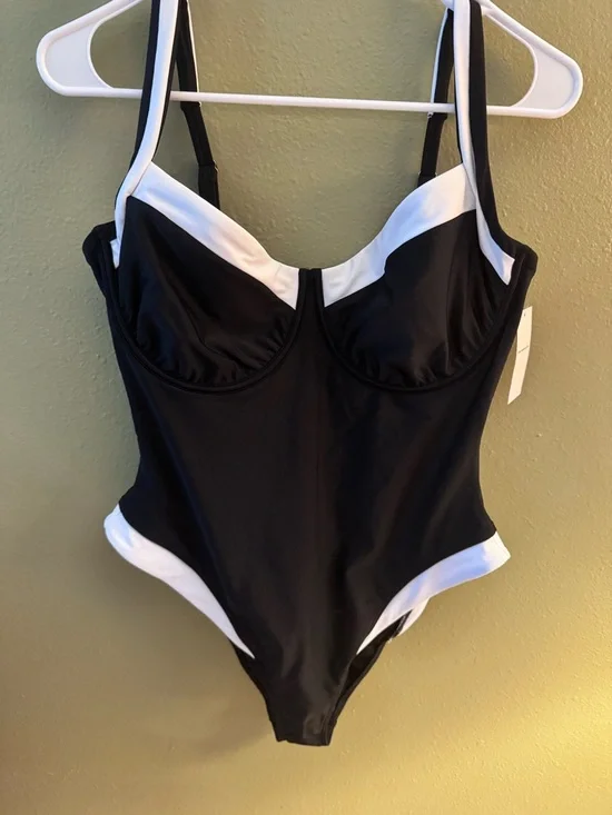 Abercrombie & Fitch Black Swim One-Piece with White Trim - Picture 8 of 8